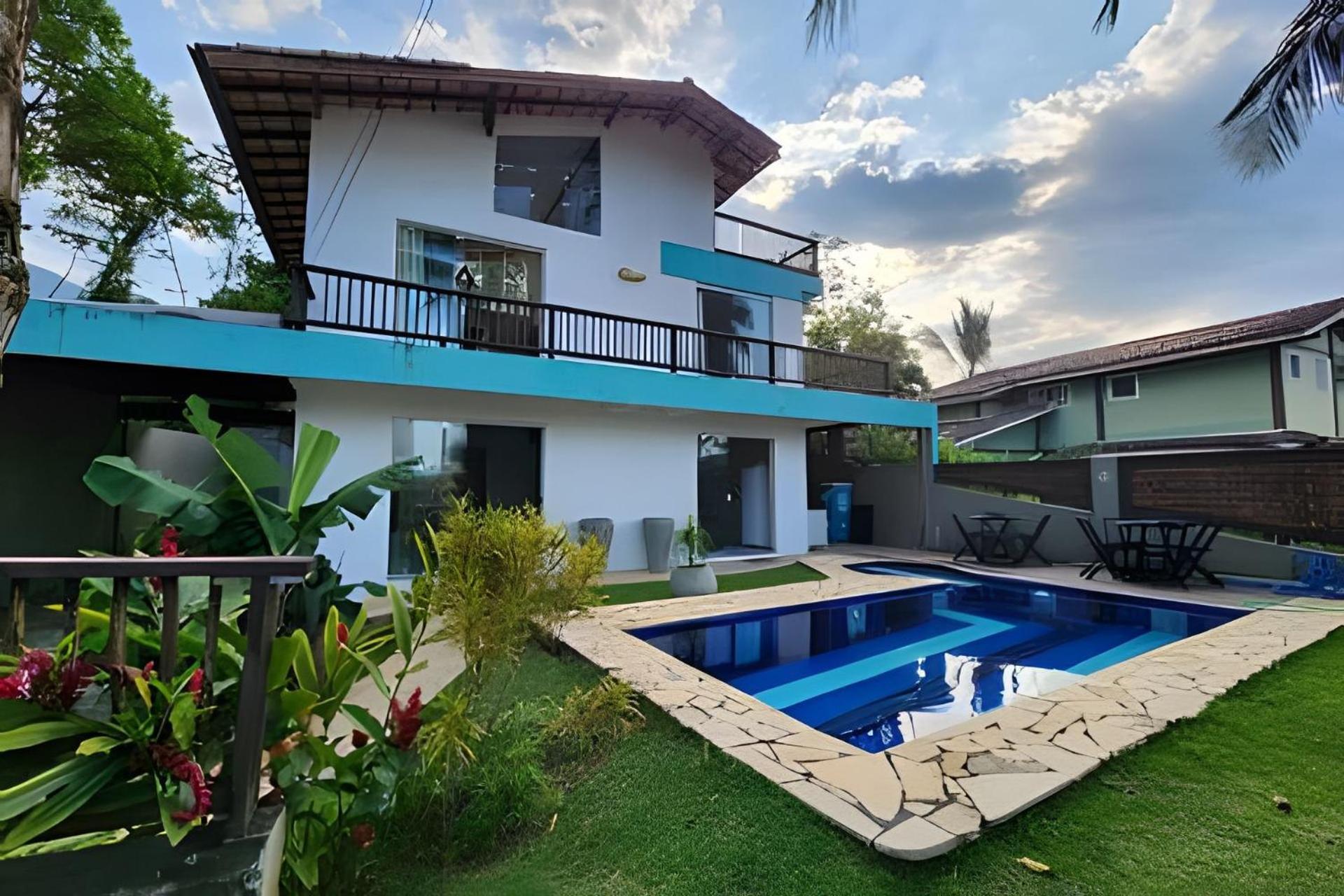 Bela Casa De 4 Suites Com Piscina E Vista - Curral 伊利亚贝拉 外观 照片