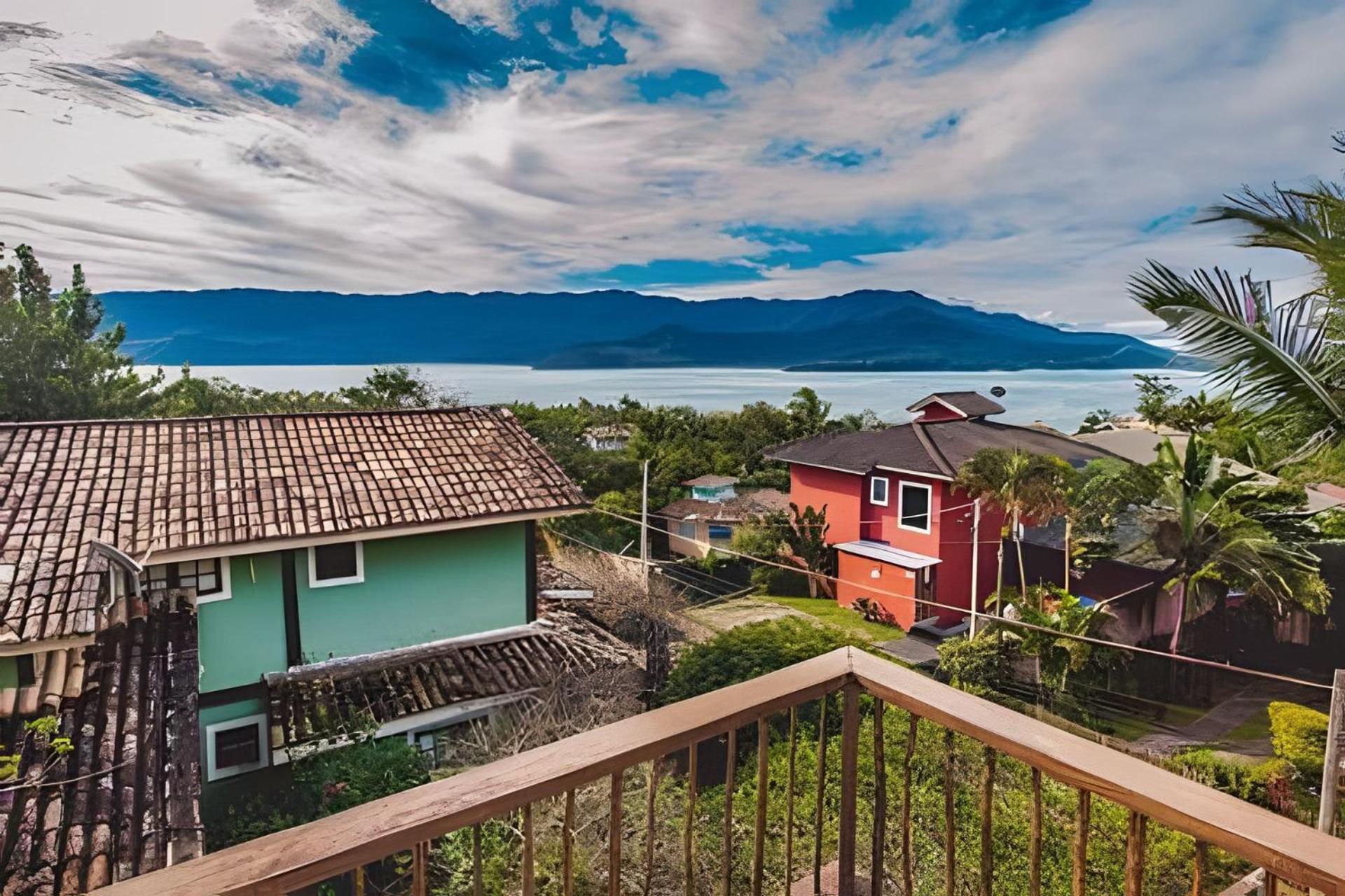 Bela Casa De 4 Suites Com Piscina E Vista - Curral 伊利亚贝拉 外观 照片