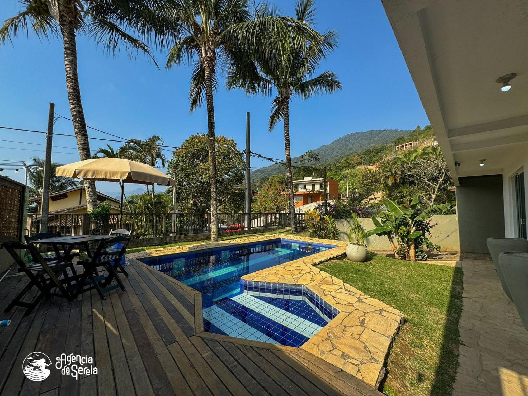 Bela Casa De 4 Suites Com Piscina E Vista - Curral 伊利亚贝拉 外观 照片